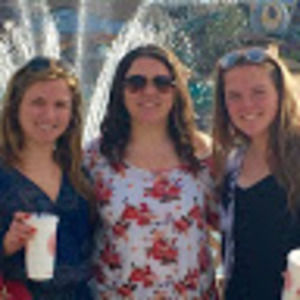 Meet your Posher, Mikayla